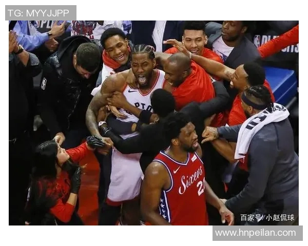 当巨星因情感裂痕对绿茵失去热爱引发球迷深思